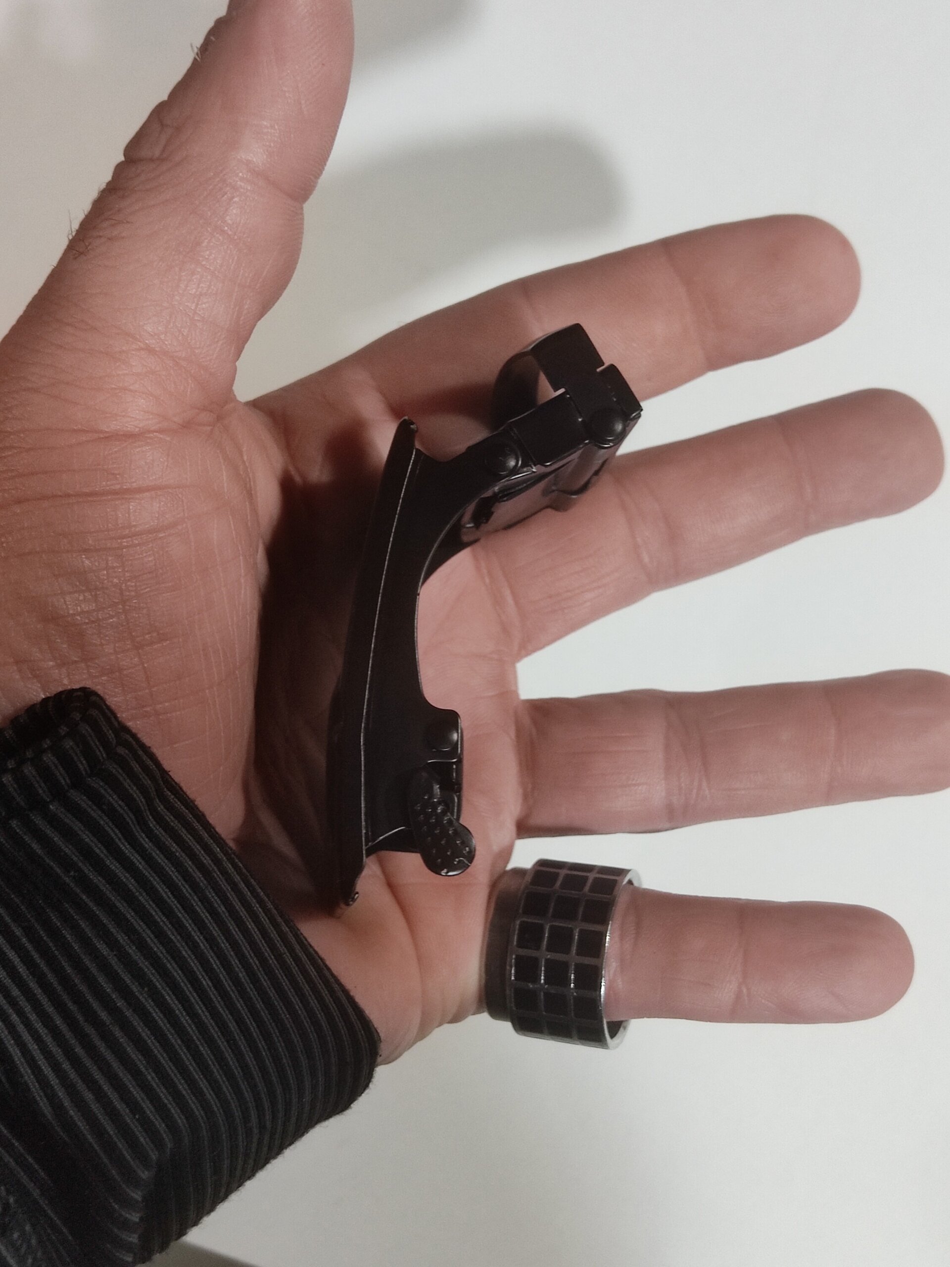 Hebilla de cinturón 16 negra con dibujo - 2