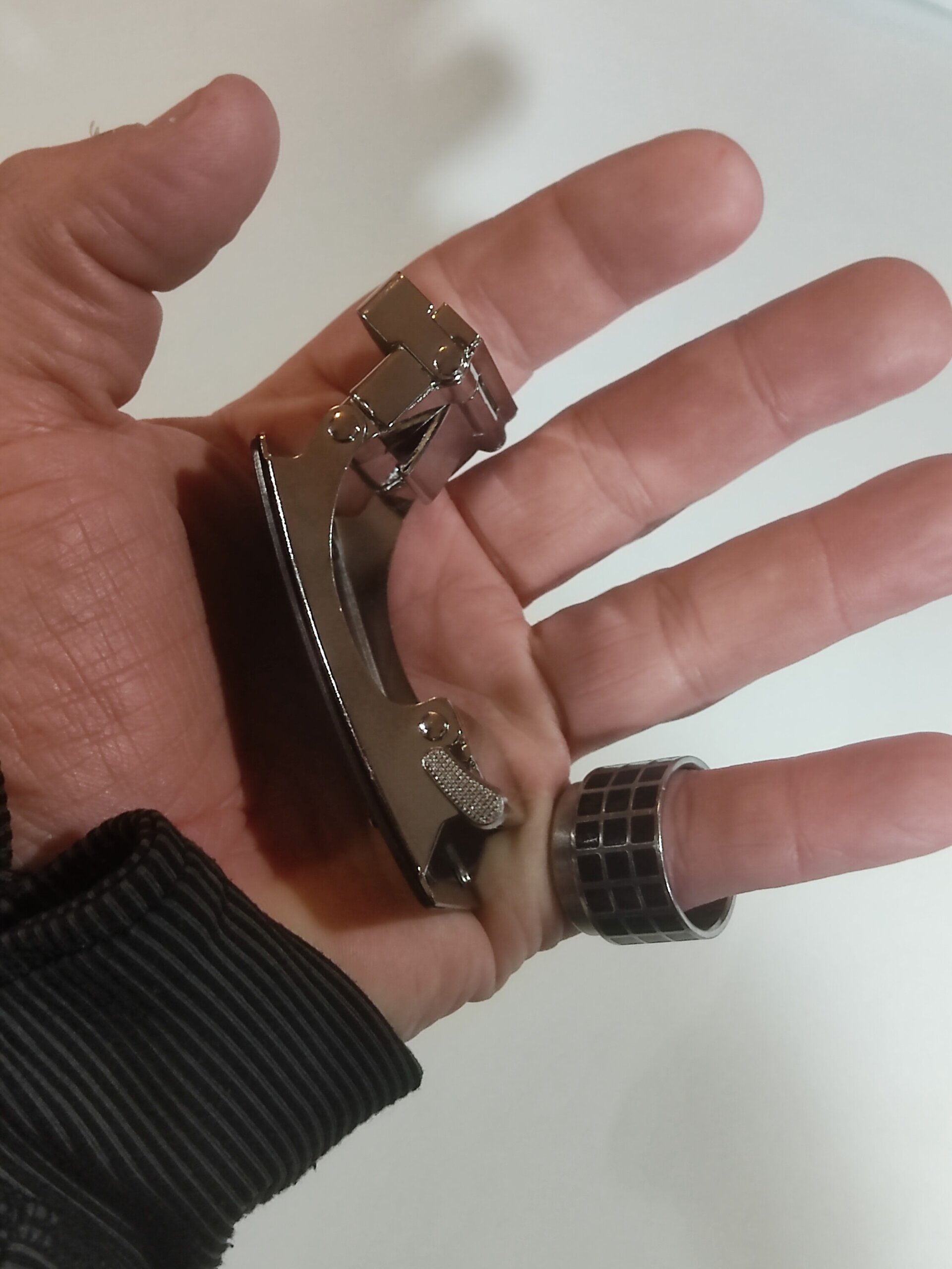 Hebilla de cinturón 18 negra en cruz - 2