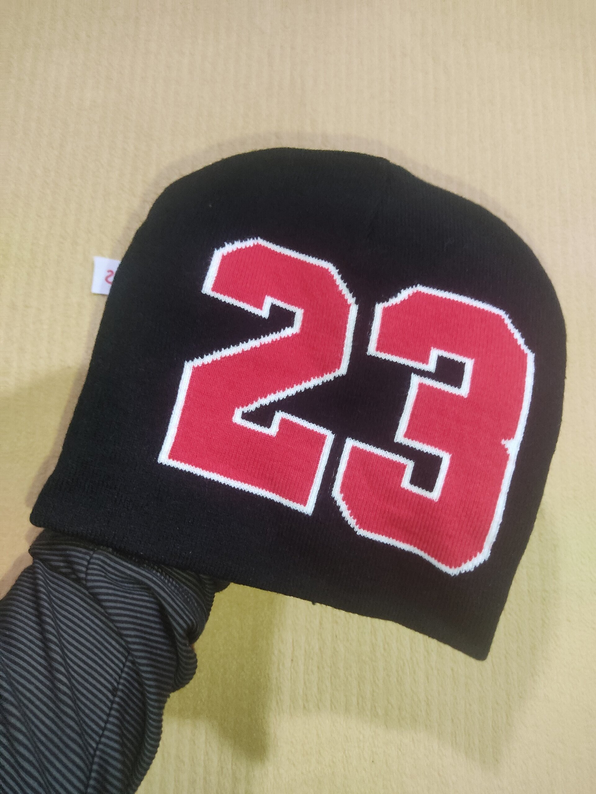 Gorro 2 negro número 23 - 4