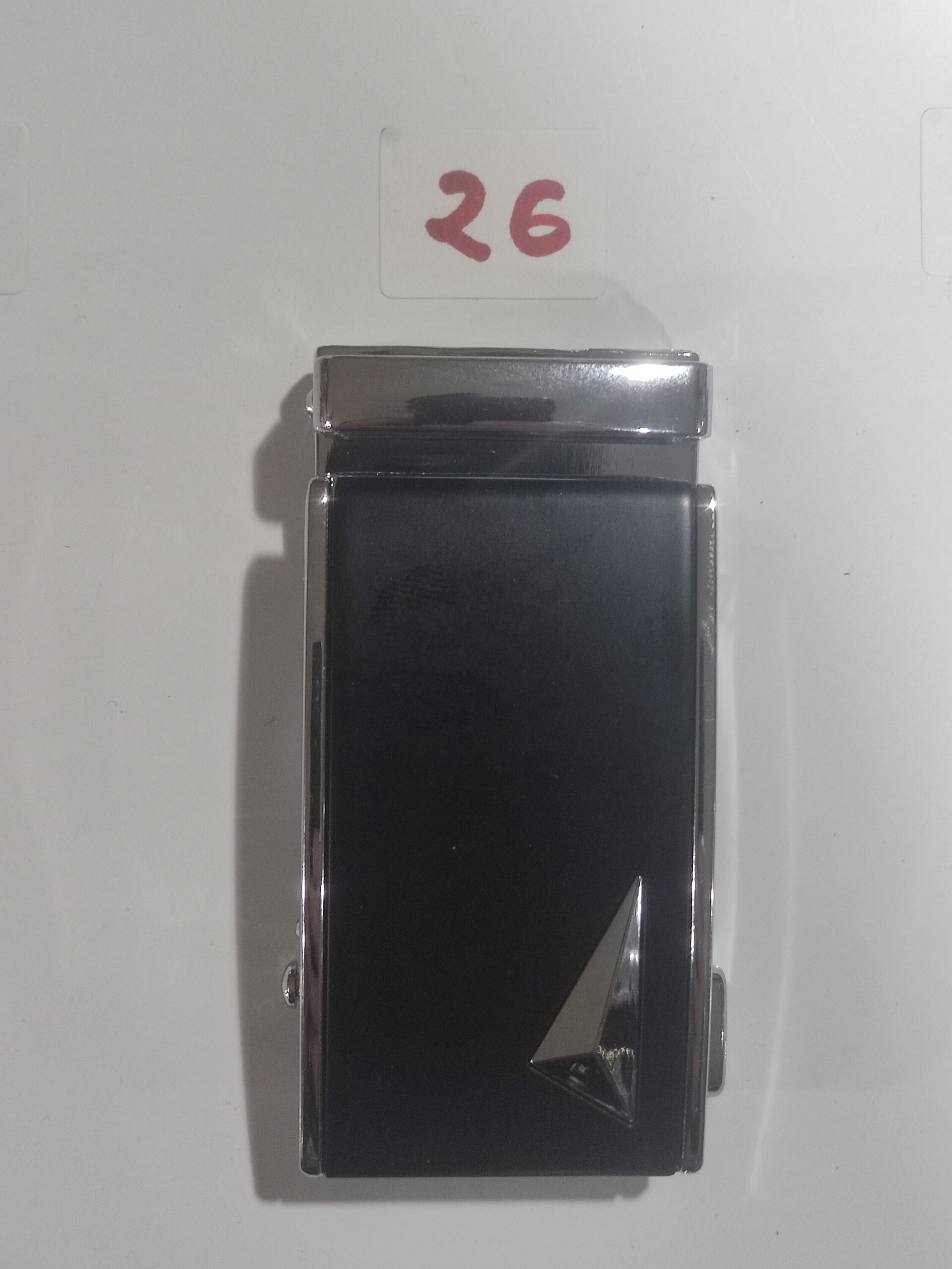 Hebilla de cinturón 26 negra triángulo - 3