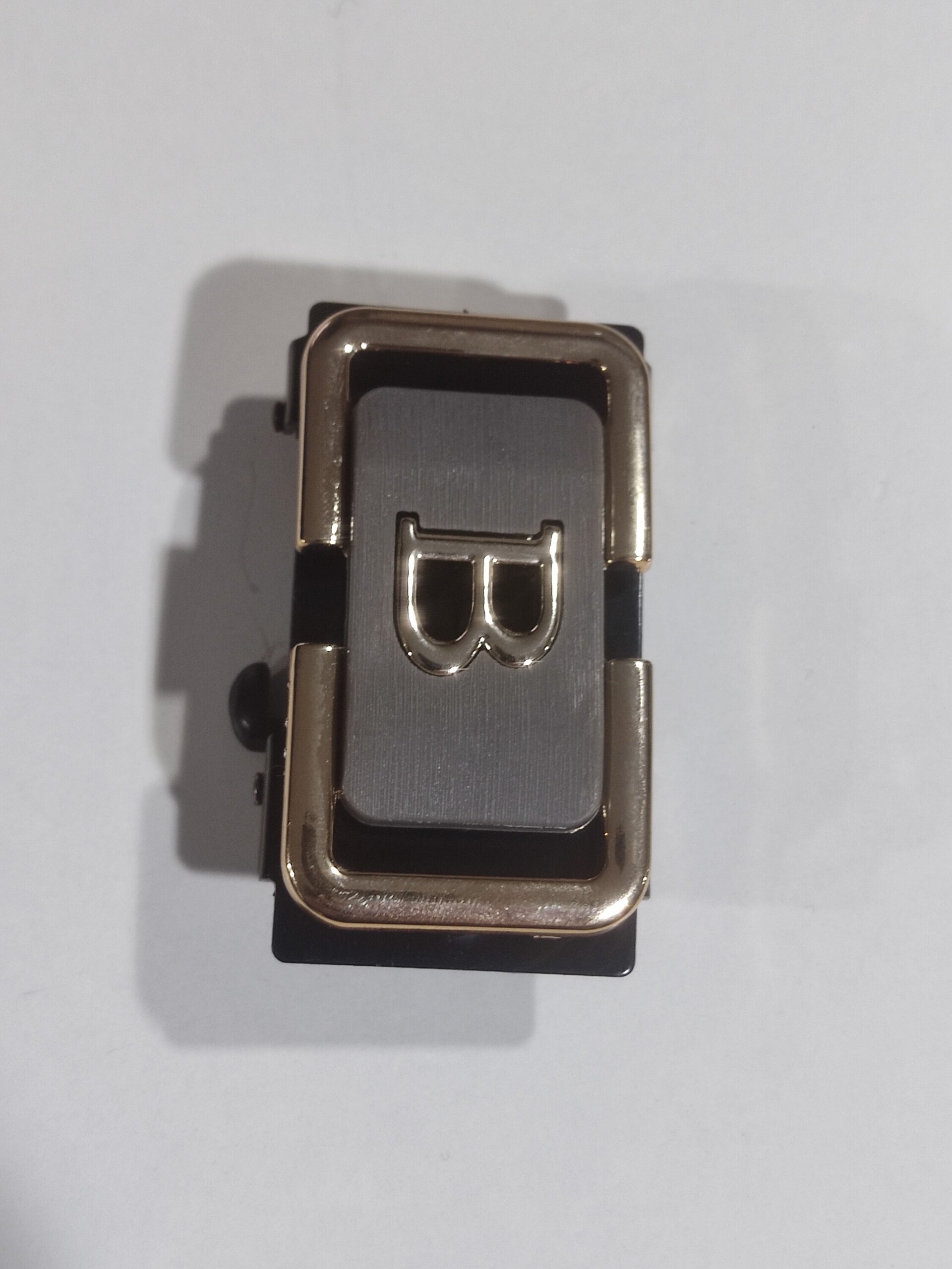 Hebilla de cinturón 002 negra B oro - 4