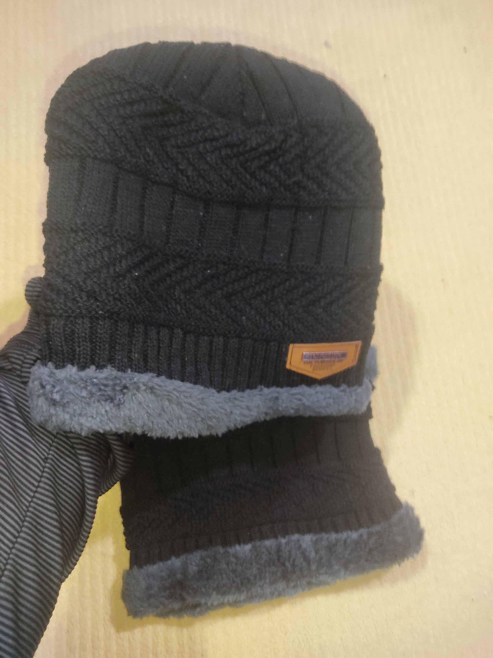 Gorro y bufanda 4 negro con gris claro - 4