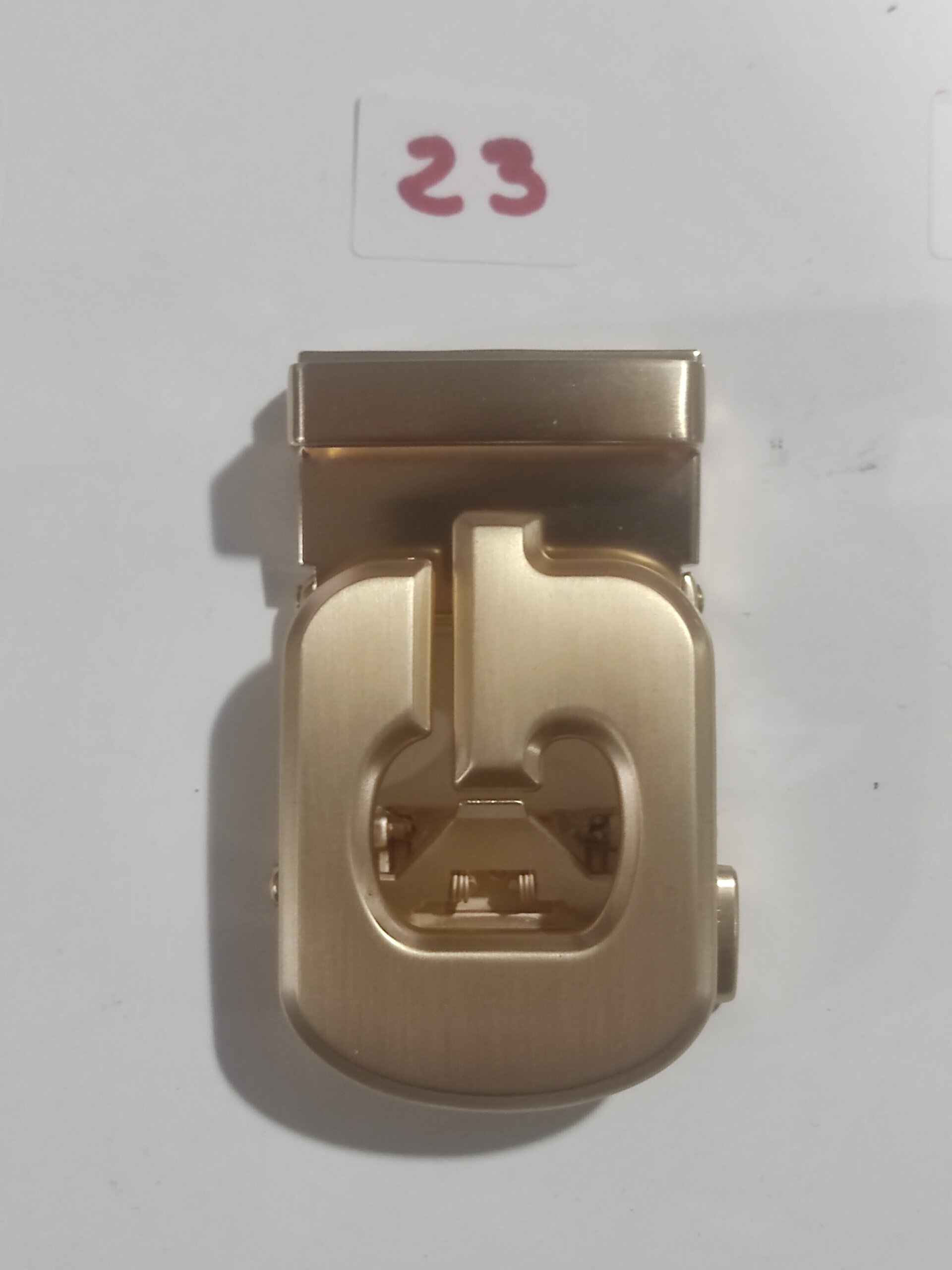 Hebilla de cinturón 23 G dorada - 3