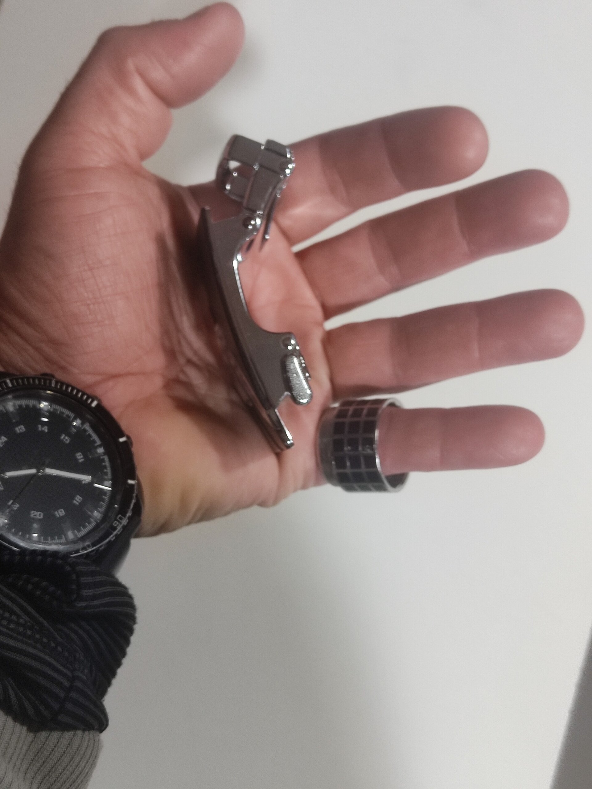 Hebilla de cinturón 27 negra con líneas - 2