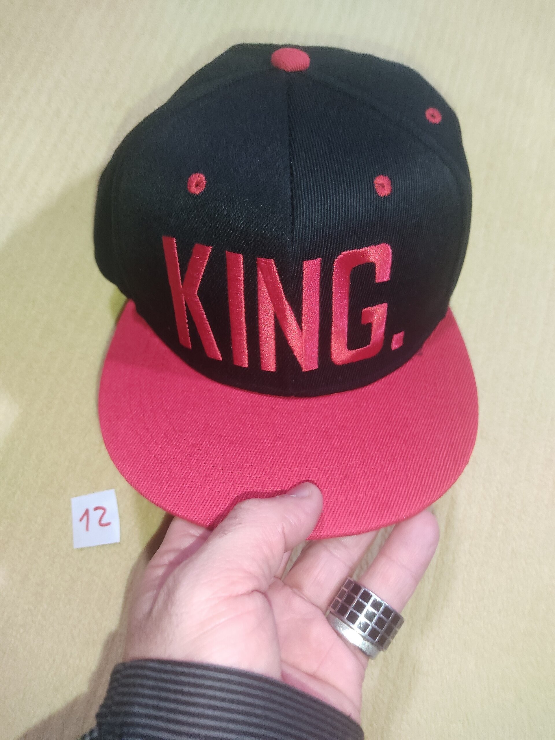 Gorra 12 negra King rojo - 2