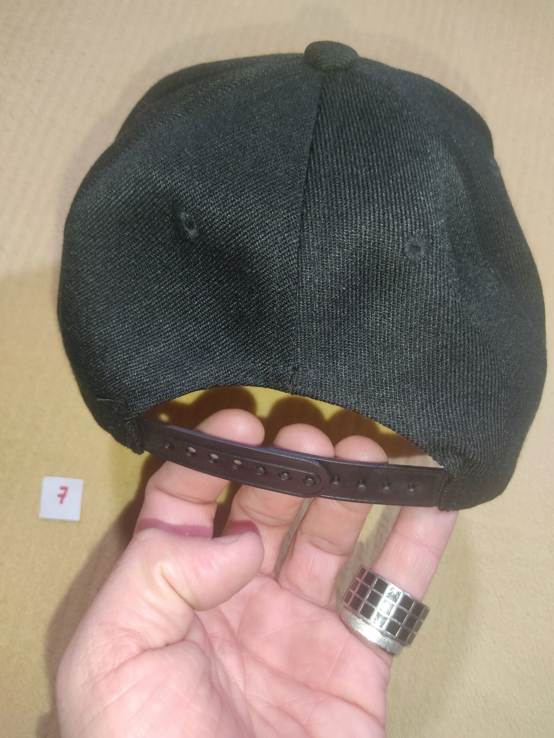 Gorra 7 negra número 23 - 2